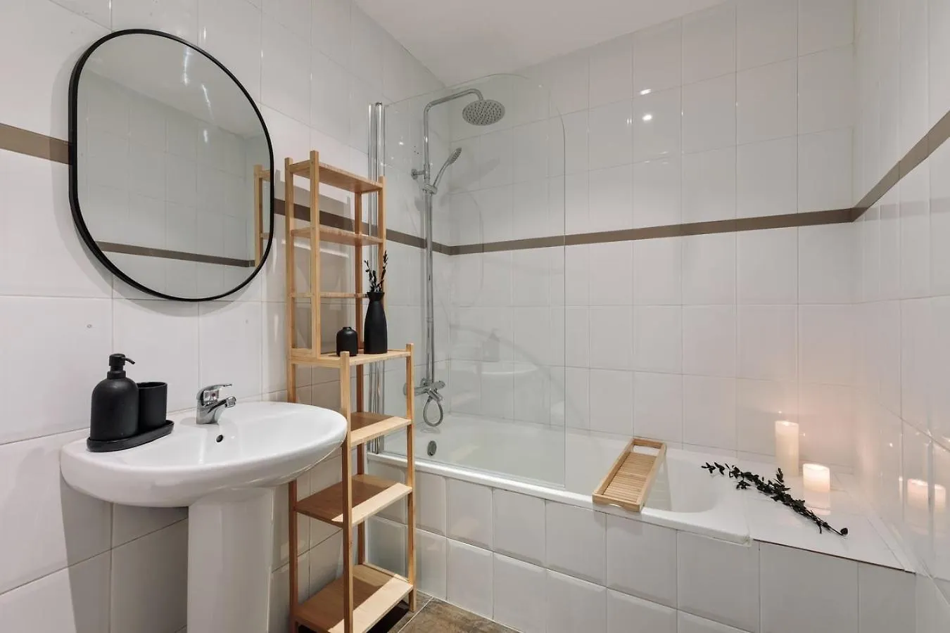 Canet - 1 Bedroom In Ciutat Vella Barcelona